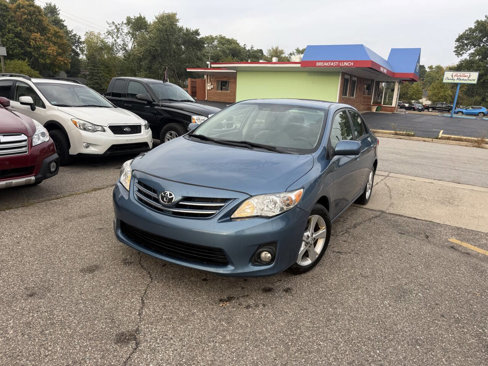 Used 2013 Toyota Corolla LE w/ Premium Pkg image 4