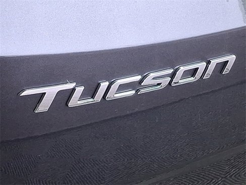 Used 2022 Hyundai Tucson Limited w/ Winter Package image 30