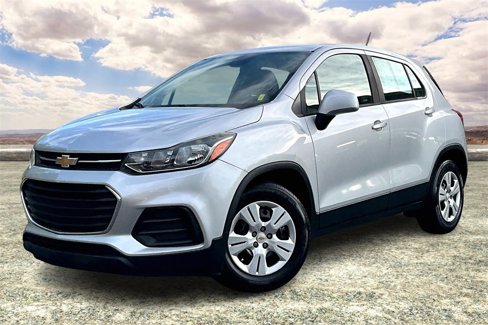 Used 2018 Chevrolet Trax LS image 3