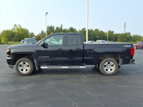 Used 2017 Chevrolet Silverado 1500 LT w/ All Star Edition image 2