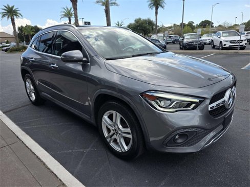 Certified 2021 Mercedes-Benz GLA 250 4MATIC w/ Premium Package image 4
