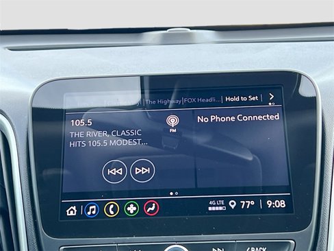 Used 2024 Chevrolet Malibu LT image 14