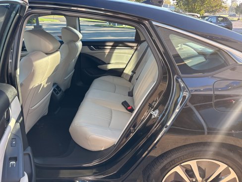 Used 2018 Honda Accord Touring image 23