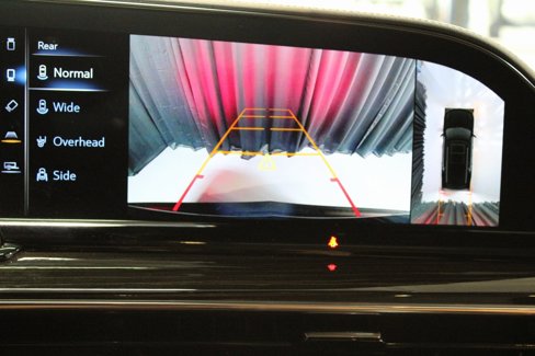 Used 2022 Cadillac Escalade Premium Luxury image 26