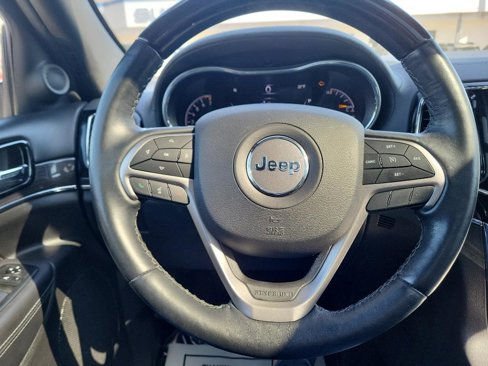 Used 2019 Jeep Grand Cherokee Overland image 20