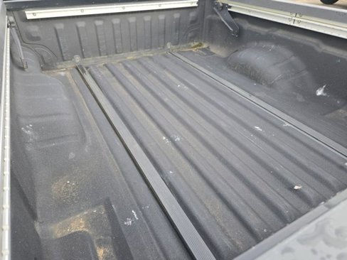 Used 2021 Nissan Frontier SV image 8