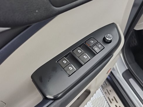 Used 2014 Toyota Highlander Limited image 21