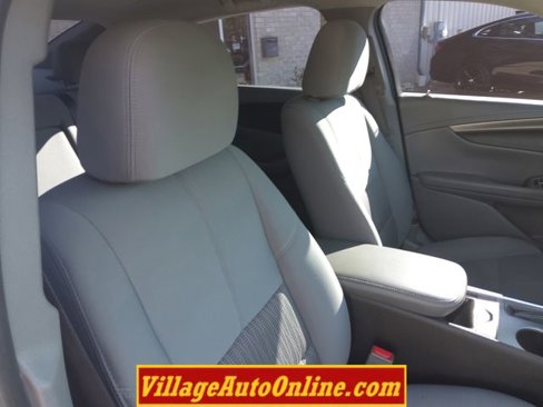 Used 2017 Chevrolet Impala LS image 28