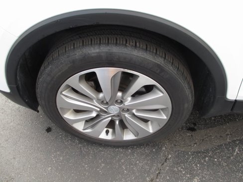 Used 2020 Buick Encore Preferred image 12
