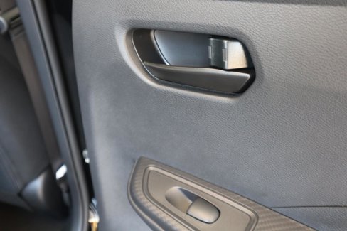 New 2025 Nissan Versa S w/ Trunk Package image 33