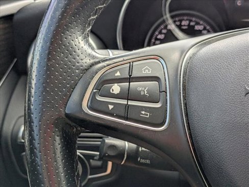Used 2018 Mercedes-Benz C 300 4MATIC Sedan image 12