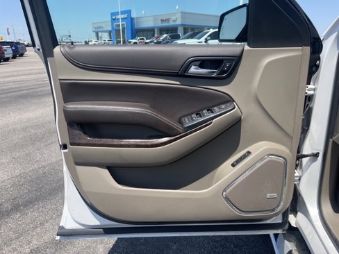 Used 2018 Chevrolet Tahoe LT w/ LT Signature Package image 20