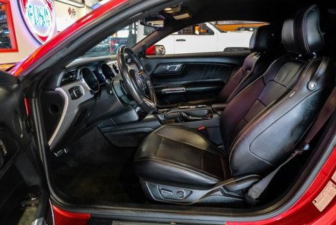 Used 2016 Ford Mustang GT Premium image 6