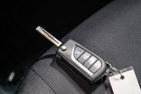 Used 2022 Toyota Corolla LE image 30