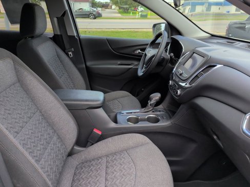 Used 2024 Chevrolet Equinox LT image 24