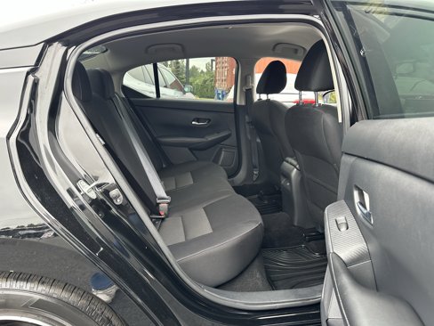 Used 2022 Nissan Sentra SV image 12