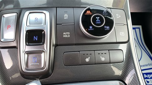 Used 2021 Hyundai Santa Fe SEL w/ Convenience Package image 16