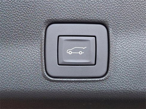 Certified 2026 Chevrolet TrailBlazer LT w/ Convenience Package image 29
