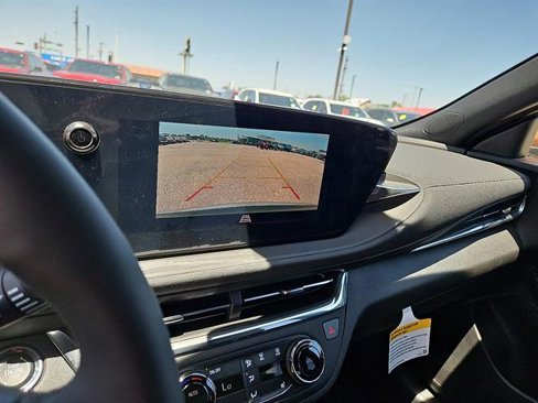 New 2025 Buick Envista Preferred w/ Convenience I Package image 12