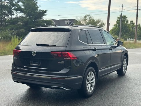 Used 2018 Volkswagen Tiguan SE w/ 3rd Row Seat Package image 6