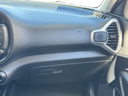 Used 2023 Kia Soul LX image 19