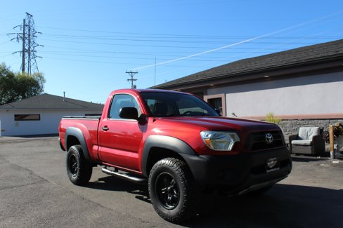 Used 2012 Toyota Tacoma 4x4 Regular Cab image 1