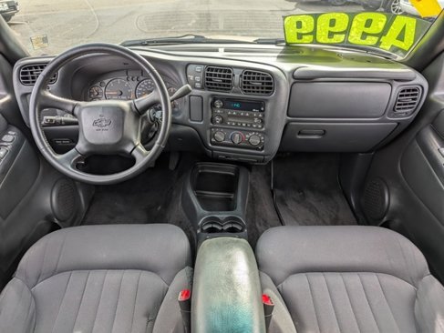 Used 2003 Chevrolet Blazer LS w/ Preferred Equipment Group image 19