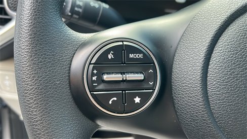 Used 2023 Kia Soul LX image 23