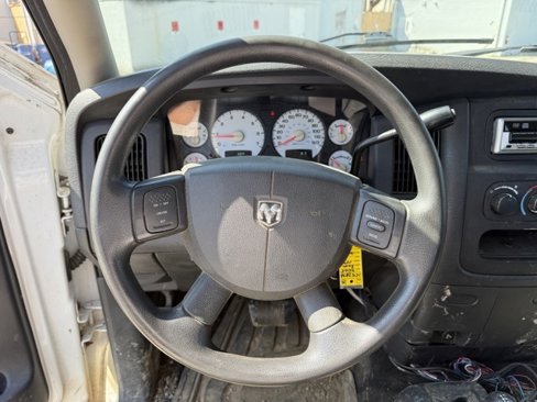 Used 2005 Dodge Ram 1500 Truck SLT w/ Trailer Tow Group image 14