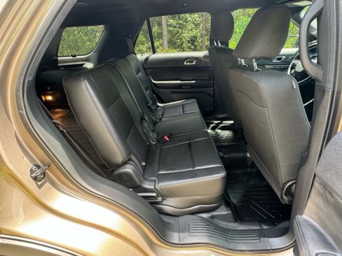 Used 2018 Ford Explorer 4WD Police Interceptor image 12