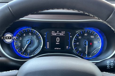 Used 2023 Chrysler Voyager LX image 35