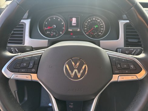 Used 2020 Volkswagen Atlas Cross Sport SE image 14