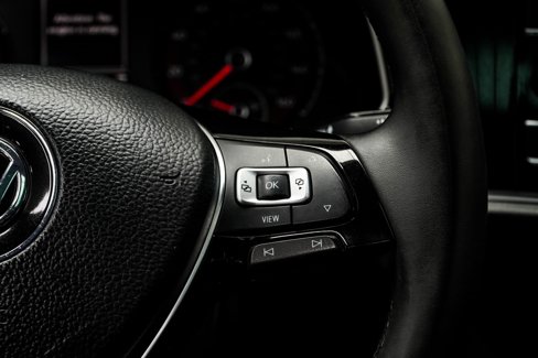 Used 2020 Volkswagen Jetta SE w/ SE Cold Weather Package image 24