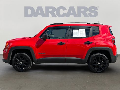 Used 2023 Jeep Renegade Latitude w/ Premium Group image 4
