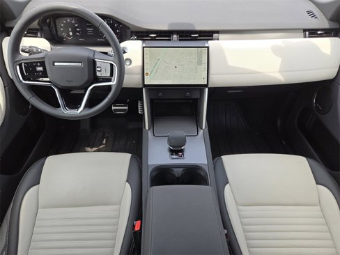 Certified 2025 Land Rover Discovery Sport Dynamic SE image 27