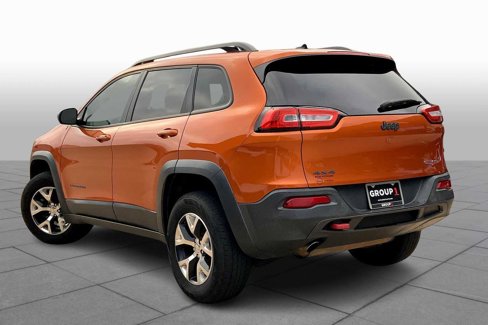 Used 2014 Jeep Cherokee Trailhawk w/ Comfort/Convenience Group image 11