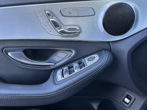 Used 2019 Mercedes-Benz C 300 4MATIC Sedan image 14