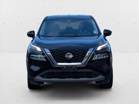 Used 2023 Nissan Rogue SV image 2