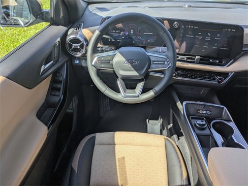 New 2026 Chevrolet Equinox ACTIV w/ Convenience Package III image 18