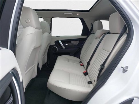 New 2025 Land Rover Discovery Sport S image 8