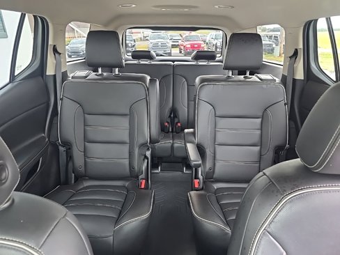 Used 2019 GMC Acadia Denali image 15
