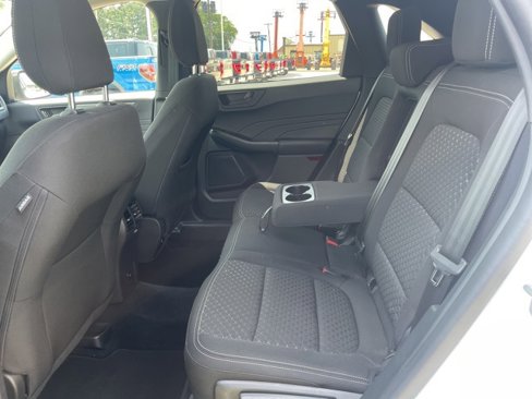 Used 2023 Ford Escape Active image 9