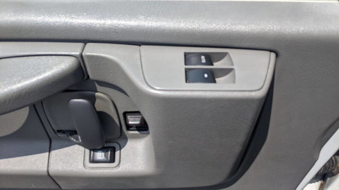 Used 2014 GMC Savana 1500 image 25