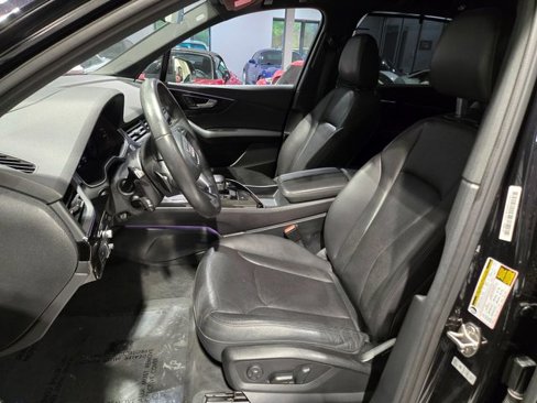 Used 2017 Audi Q7 3.0T Prestige w/ Prestige Package image 18