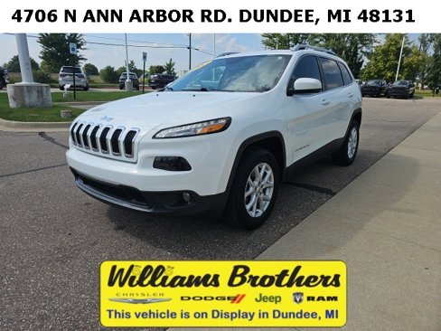 Used 2017 Jeep Cherokee Latitude w/ Cold Weather Group image 1