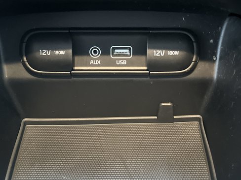 Used 2020 Kia Sorento LX image 35