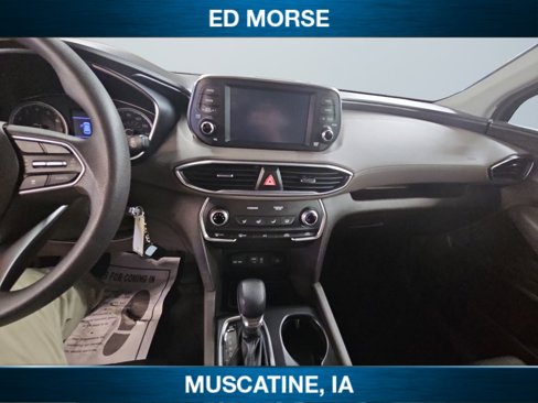 Used 2020 Hyundai Santa Fe SE image 15