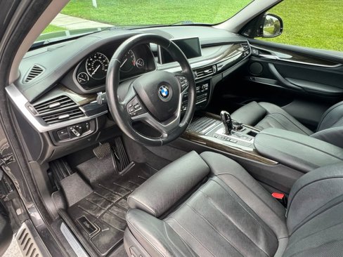 Used 2016 BMW X5 xDrive50i image 13