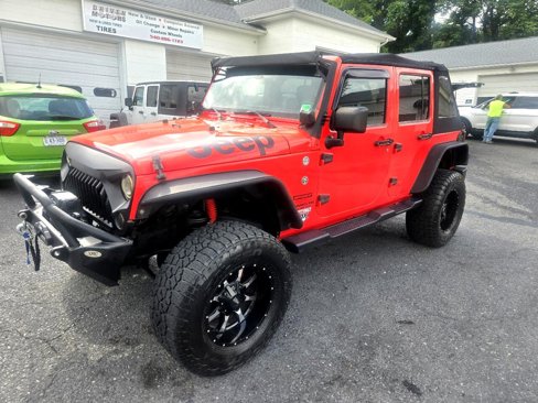 Used 2013 Jeep Wrangler Unlimited Sport image 9