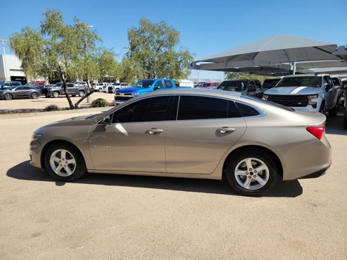 Used 2024 Chevrolet Malibu LS image 3
